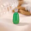 Colgante de Calcedonia Verde de Plata de Ley S925 Yiluyin, Versátil Cadena para Suéter Colgante de Moda de Lujo Ligero Estilo Chino