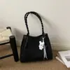 Bolso grande de mujer transfronterizo, nuevo estilo verano 2026, versátil y moderno, de un solo hombro, moderno, para la ciudad, retro, casual, tipo tote