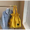 Mochila Ligera para Mujer Nueva 2025 Bolsillo con Cierre de Cordón Bolsa de Viaje Mochila Escolar para Estudiantes Universitarios Mochila Casual de Moda