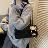 Bolso de Axila de Nicho Estilo Coreano para Mujer 2025 Nuevo de Moda Retro Bolso de Hombro para Viajar Bolso de Mano Simple Versátil