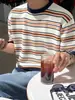 Camiseta Masculina Myq Cor Color Block Listrada Malha Manga Curta Verão Solta Casual Gola Redonda Estilo Coreano