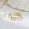 Anillo Ovalado Completo de Diamantes, Moderno, Brillante, Lujo Ligero, Joyería de Diseño de Nicho, Versátil para el Día a Día, No se Desvanece, Venta al por Mayor