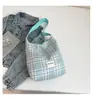Bolsa de Ombro de Lona Xadrez Mangbo Menta Fresca Bolsa Tote de Grande Capacidade Simples de Uso Duplo Pão Duplo Primavera e Verão Novo
