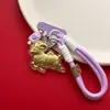Pingente dourado em formato de ovelha com folha de ouro, corrente para celular, chaveiro, amuleto de fio vermelho, ovelha do zodíaco, decoração de Ano Novo, pequeno presente