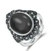 Anillo de plata tailandesa con gema negra, anillo dominante de plata, calcedonia verde, rosa, rojo, azul y amarillo, anillo abierto de mineral negro con ágata negra.