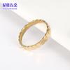 Anillo sencillo de temperamento de escama de pescado de acero inoxidable joyería roja neta diseño de minoría anillo de oro de 18 quilates venta al por mayor al contado
