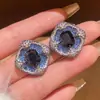 Pendientes de Flor de Aguja Plateada con Circonita para Mujer, Pendientes Estilo Palacio Vintage, Lujo Ligero, Accesorios para Orejas de Moda de Gama Alta, Diseño Único