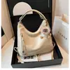 Mochila vintage, novo modelo transfronteiriço, bolsa de ombro estilosa para o dia a dia, bolsa tote crossbody, bolsa de mão casual de grande capacidade, versátil e moderna