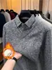 Suéter Grueso de Terciopelo Falso de Dos Piezas para Hombre Invierno 2026, Tejido de Terciopelo Integrado, Capa Base Cálida, Camisa Polo