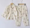 Conjunto de Pijama de Gasa de Algodón para Niños Niños Manga Larga Otoño e Invierno Niños Medianos y Grandes Algodón Puro Dibujos Animados Código Roto Gran Venta