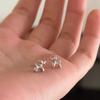 Pendientes de perro soplado, sencillos, de plata 925 para mujer, pequeños, elegantes, de estilo frío, dulces, frescos, estilo japonés-coreano, con nicho, pendientes de moda.