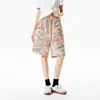 Pantalones Cortos de Punto con Graffiti de Letras para Hombre, Estilo Delgado de Verano, Pantalones de Estampado Completo de Estilo Americano de Moda, Shorts de Cinco Puntos Retro para Vacaciones en la Playa