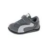 Zapatos Infantiles 2025 Otoño Nuevo Estilo Tenis de Malla Transpirable para Niños Zapatos para Caminar de Suela Suave para Niñas Estilo Coreano Versátiles para Primavera y Otoño