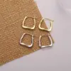 Pendientes de Botón Geométricos Dorados para Mujer 2025 Nuevos Pendientes Elegantes de Moda Aro Minimalista Pendientes de Diseño Nicho