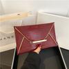 Moda Femenina Primavera 2025 Elegante Bolso de Mano Texturizado Color Sólido Simple para Mujer Bolso Pequeño de Moda Bolso de Noche para Mujer Ropa de Trabajo