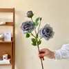 Elegante centro de mesa de 3 cabezas de rosa estilo francés, decoración de ramo de flores artificiales de lujo ligero, venta al por mayor transfronteriza