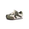 Zapatos para niños 2026 otoño nuevo estilo infantil casual moderno geniales zapatos Forrest Gump niños grandes cuero running zapatos deportivos para niños