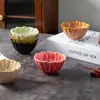 Plato Cerámico con Forma de Pétalo Cocido en Horno Estilo Retro para Uso Doméstico, Adecuado para Salsa para Fondue, Plato para Condimentos, Plato para Snacks, Plato para Sazonar, Plato Pequeño