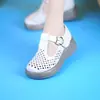 Sandalias para mujer transfronterizas con tacón medio, suela gruesa, antideslizantes, ahuecadas, zapatos transpirables perforados, botas frescas de verano, zapatos para madres de mediana edad y mayores, comercio exterior
