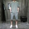 Conjunto de camiseta y pantalones cortos de seda helada para hombre, novedad de verano de 2023, vestido fino de verano a la moda para jóvenes.