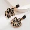 Brincos Heming Estilo Novo Europeu e Americano com Pingente de Flor Estampa de Leopardo para Mulheres, Incrustados com Diamantes, Temperamento Exagerado, Estilosos, Luxo Leve, Brincos de Alta Qualidade