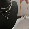 Estilo Cool Europeo y Americano Cadena de Hueso de Serpiente Metálica Colgante de Cruz de Diamante Burbuja Collar Apilado de Tres Capas Collar de Alta Gama