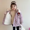 Chaqueta de Algodón de Invierno para Niñas 2025 Nuevo Abrigo de Algodón Acolchado para Niños con Forro de Felpa, Ropa Exterior Gruesa de Dibujos Animados, Abrigo de Algodón Cálido de Invierno para Bebé