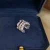 Brincos de clipe em ouro maciço 18K banhado com zircônia multicamadas para mulheres sem furo na orelha, brincos de luxo leve de alta qualidade para mulheres atacado