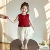 Conjunto de Colete para Meninas Roupa de Verão 2026 Novo Estilo Moda de Verão Infantil Roupas Finas da Moda para Meninas Pequenas e Bebês, Roupas Muito Bonitas