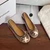 Zapatos planos de suela blanda para otoño e invierno para mujer, estilo suave, nuevo diseño coreano de punta poco profunda, bailarinas 2026, zapatos de abuela, con lazo y adornos de estrella