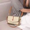 Dropshipping Internacional Moda Tendência Bolsa Transversal de Ombro Único Feminina Grande Capacidade Novo Modelo 2026 Bolsa de Mãe Bolsa de Mão para Meia-Idade