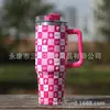 Nova Caneca de Carro com Alça Fashion e Criativa de Grande Capacidade 40oz, Copo de Água para Carro, Caneca Térmica de Aço Inoxidável Impressa em 3D