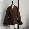 Colección Otoño/Invierno 2025 Nueva Transfronteriza AliExpress: Elegante y Holgado Abrigo Corto de Manga Corta para Mujer de Piel Sintética con Cuello de Solapa