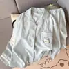 Pijama de forro polar estilo dulce con nudo de mariposa, nuevo conjunto de cárdigan de manga larga de moda otoño/invierno para mujer
