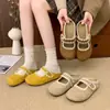 Sandalias cerradas tipo slip-on de nuevo estilo 2026 para mujer, con tacón elevado, ribete de encaje y diseño retro, adecuadas para usar en otoño.