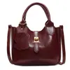 Bolso de Mano Rojo para Mujer 2025 Nuevo Popular Textura Retro Versátil Bolso de Hombro de Moda Bolso Cruzado Tipo Cubo