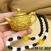 Tetera Mini de Aleación Vintage Mascota de Té Adorno de Mano Amuleto de Buena Suerte para Mahjong Decoración Colgante Puesto Callejero Artículo Pequeño Creativo Cultural