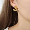 Pendientes de temperamento popular en línea estilo retro de Hong Kong, pendientes de acero de titanio y oro de 18 quilates con personalidad en forma de corazón, pendientes de niña dulce al por mayor