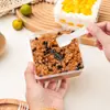 Caja Transparente Cuadrada para Postres, Rollos de Pastel Tiramisú, Versión Especial con Tapa Alta y Cuchara, Caja de Empaque para Alimentos Horneados