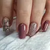 Puntas de Uñas con Purpurina Estilo Dulce-Cool Europeo y Americano, Patrones de Líneas Simples Estilo Ins, Diseño Corto, Efecto Iluminador, Uñas Postizas, Uñas Portátiles