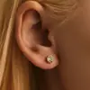 Aretes Chapados en Latón Color Oro Verdadero 18K Conservación del Color tamaño pequeño Zirconia Exquisita Perla Elegante Elegante Elegante Aretes de Negocio Combinan con Todo