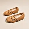Novos sapatos de ballet para 2026, que aumentam a altura, rasos, sapatos de couro deslumbrantes para o verão, sapatos Mary Jane baixos femininos para saias