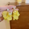 Pendientes de Borla de Uva de Flor de Aguja Plateada Estilo Bosque Tachuelas de Moda Pendientes de Lujo Ligero de Gama Alta con Sentido de Diseño Nicho