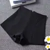 Shorts Feminino 2026 Novo Popular Verão Versátil Preto Cintura Alta Emagrecimento Linha A Conjunto Base Hot Pants Calças Casuais