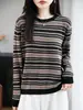 Camiseta base de punto a rayas de bloques de color retro para mujer, nuevo suéter de punto fino tipo lana para otoño e invierno, cuello redondo, manga larga