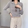 Camiseta de punto de manga larga estilo old money para mujer, con cuello polo de hombros rectos, otoño maduro y sofisticado, corte ajustado, adelgazante, top con cuello