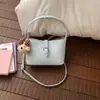 Bolsa de Ombro Fashionável Estilo Coreano Retrô para Mulheres Nova Coleção Primavera 2026 Bolsa de Ombro Casual para o Dia a Dia Bolsa Saco de Alto Valor
