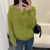 Suéter de Punto Holgado Estilo Coreano Simple Versátil Cuello en V Base Verde Nuevo para Mujer Otoño e Invierno 2025
