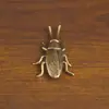 Novedad de latón vintage de gran venta transfronteriza, adorno de mosca grande, cucaracha, escritorio, modelo creativo de insecto