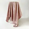 2025 bufanda grande de seda estampada de color liso Europa y Estados Unidos superventas moda bufanda cuadrada Joker 90 bufanda de verano chal para el cuello venta al por mayor